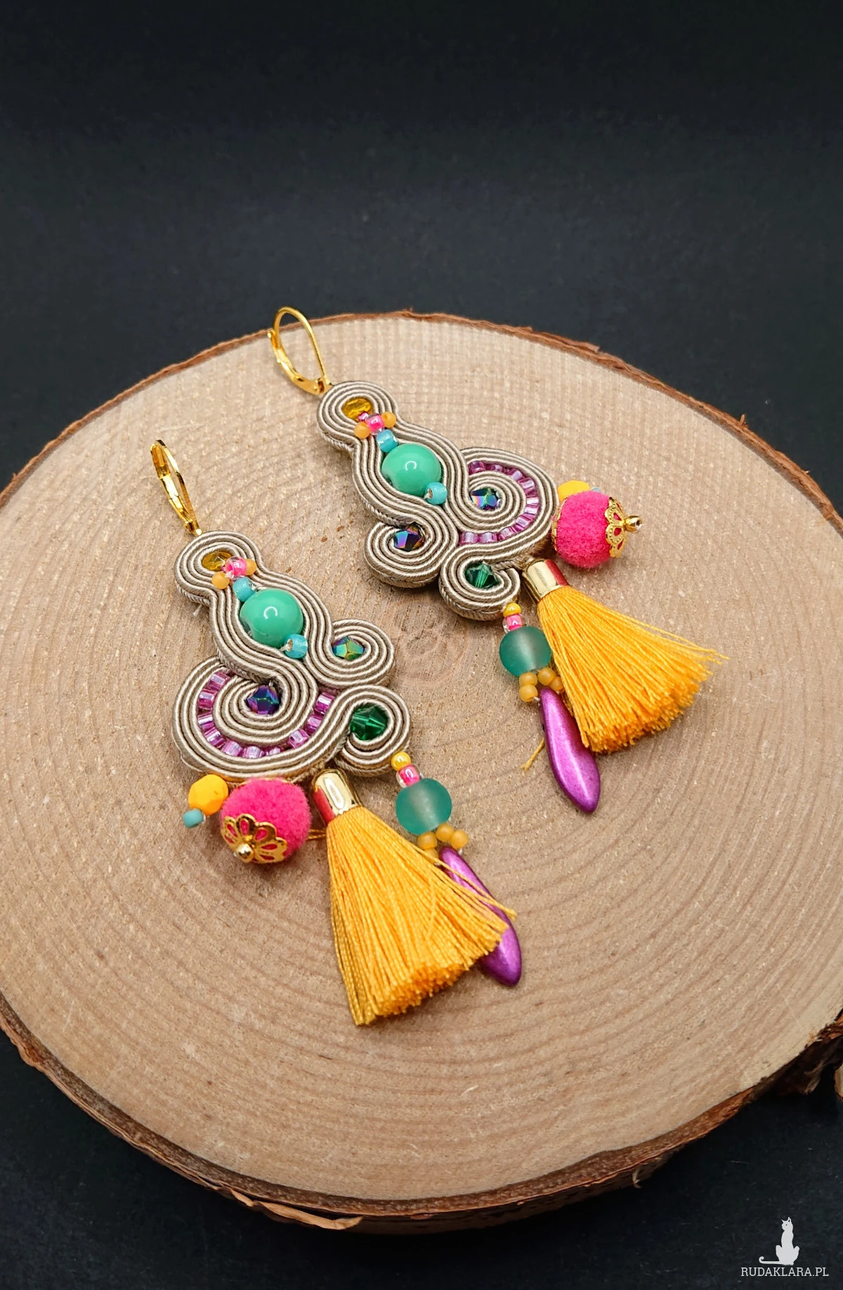 BEŻOWO-KOLOROWE KOLCZYKI SUTASZ W STYLU BOHO 10